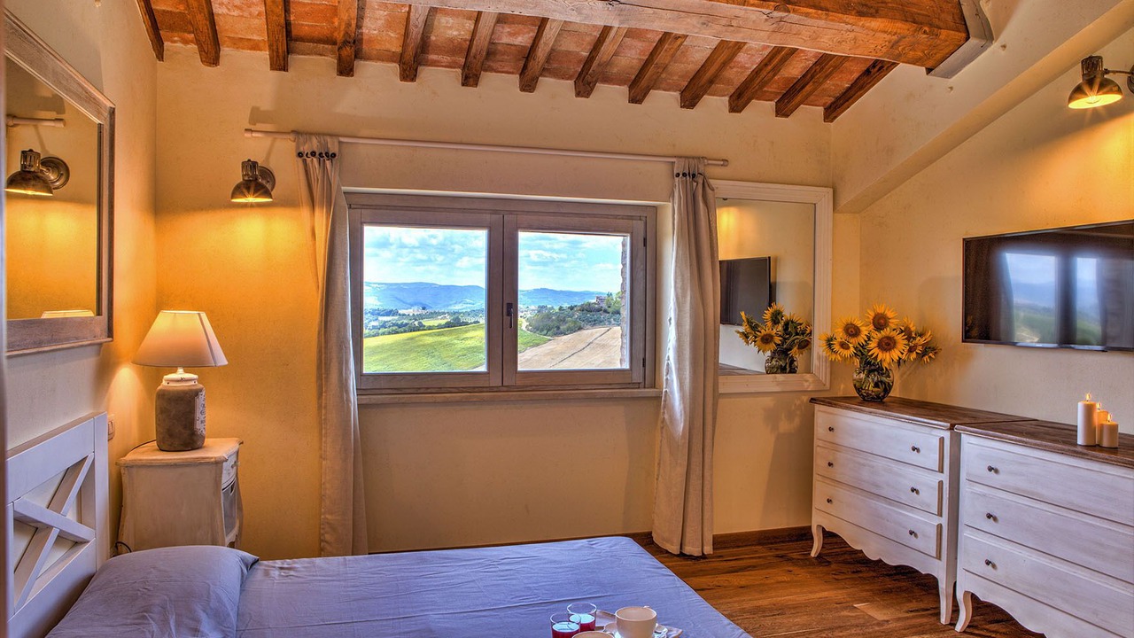 Photo of Bedroom in Todi