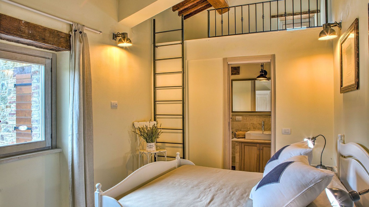 Photo of Bedroom in Todi