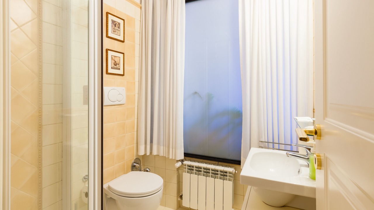 Photo of Bathroom in Navona