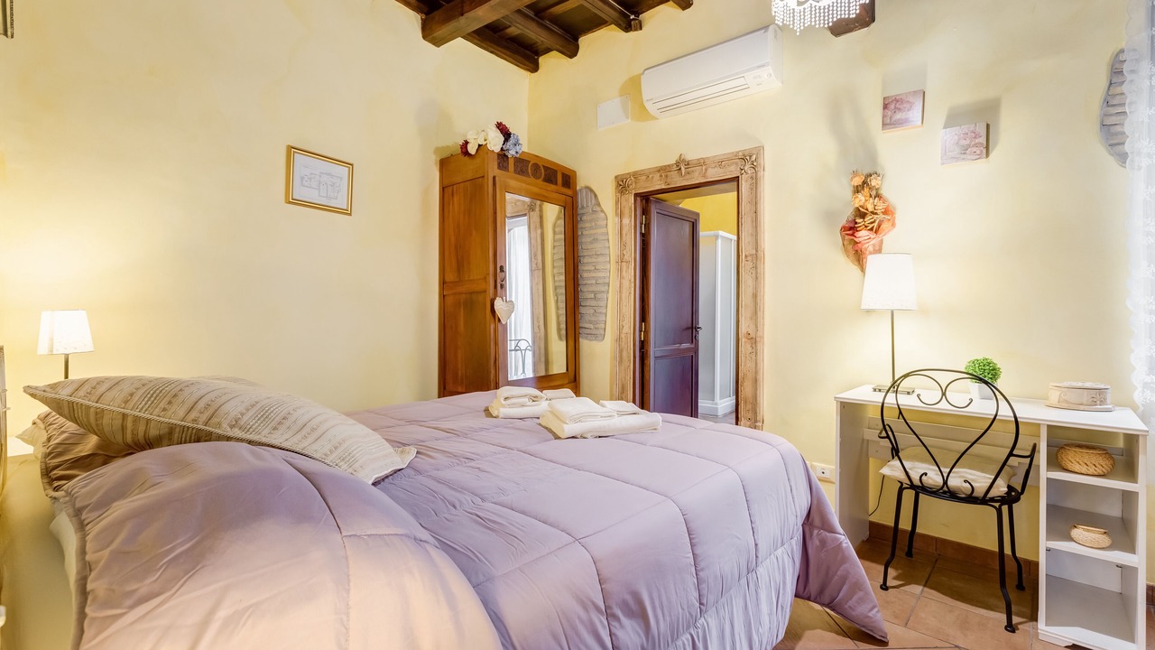 Photo of Bedroom in Navona