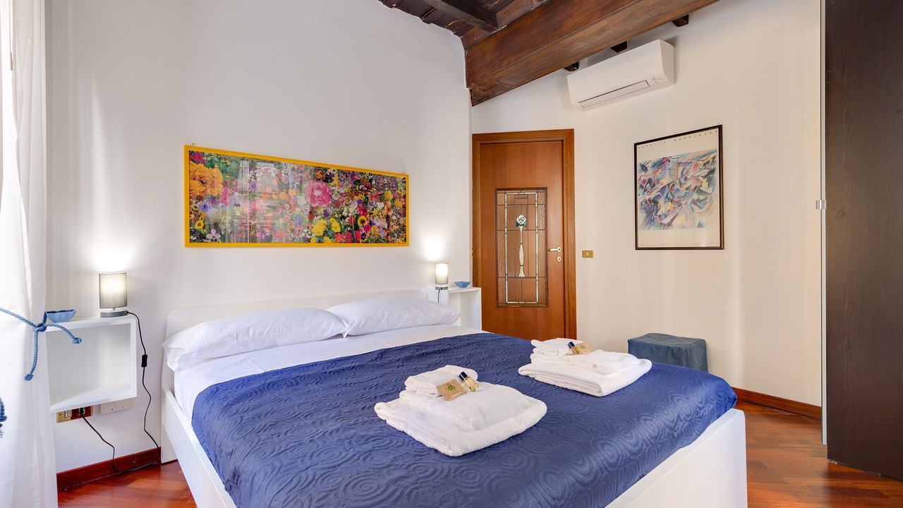 Photo of Bedroom in Monti