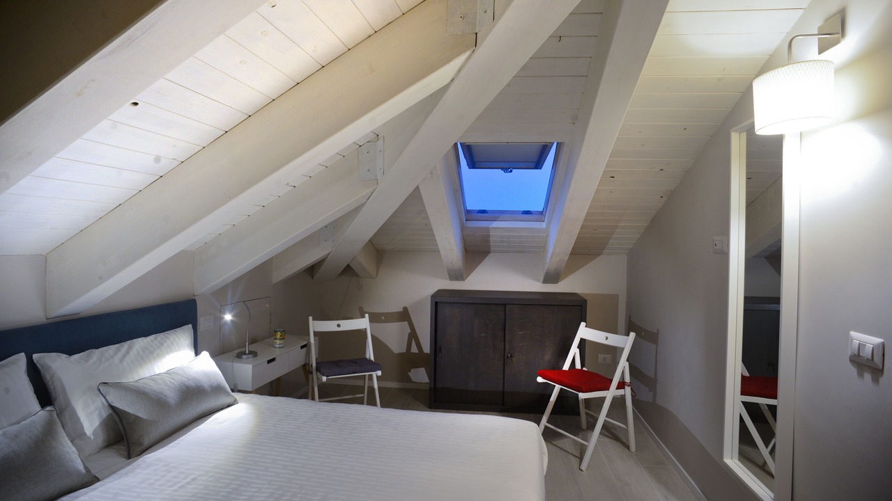 Photo of Bedroom in Historical Downtown Salerno
