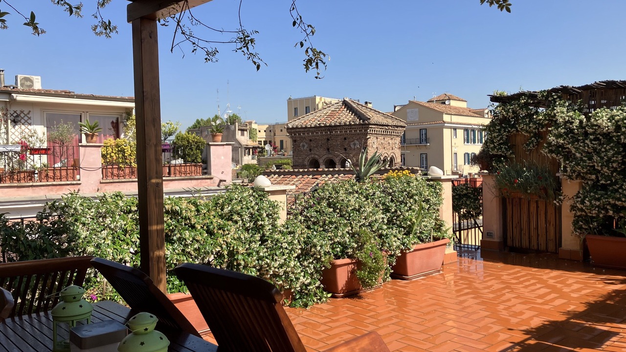 Photo of Patio Balcony in Trastevere