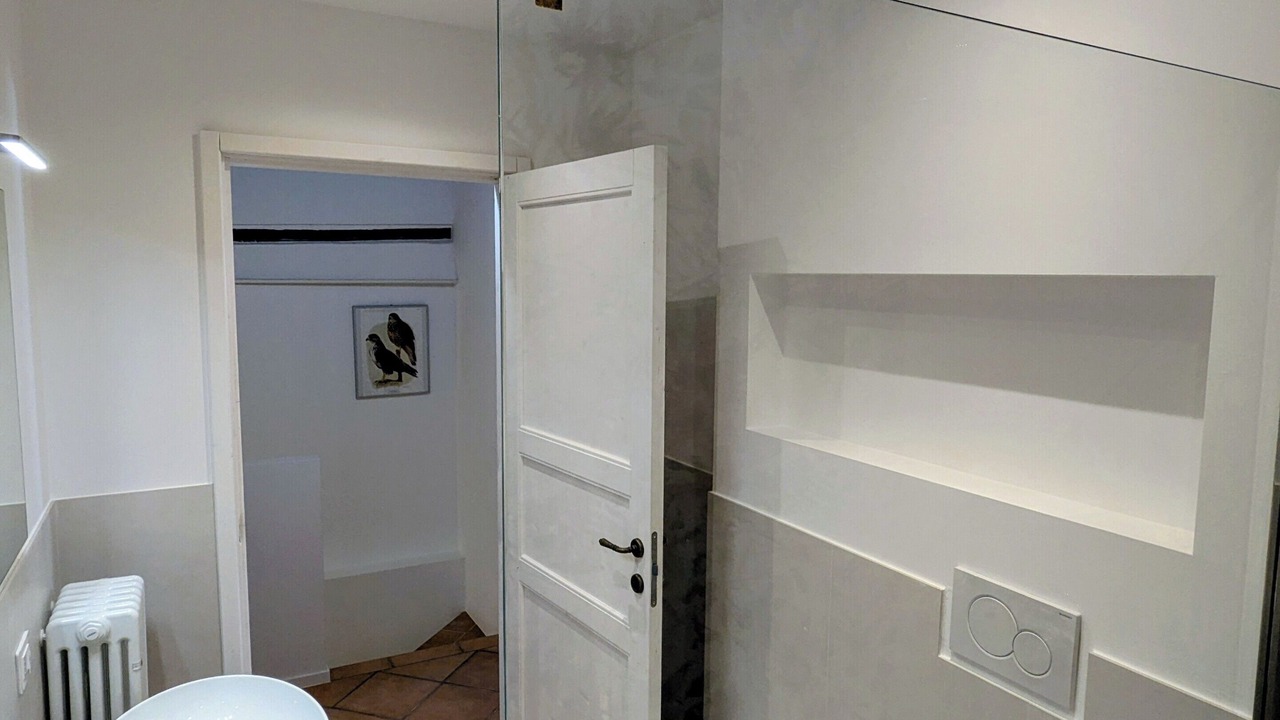 Photo of Bathroom in Mombaroccio