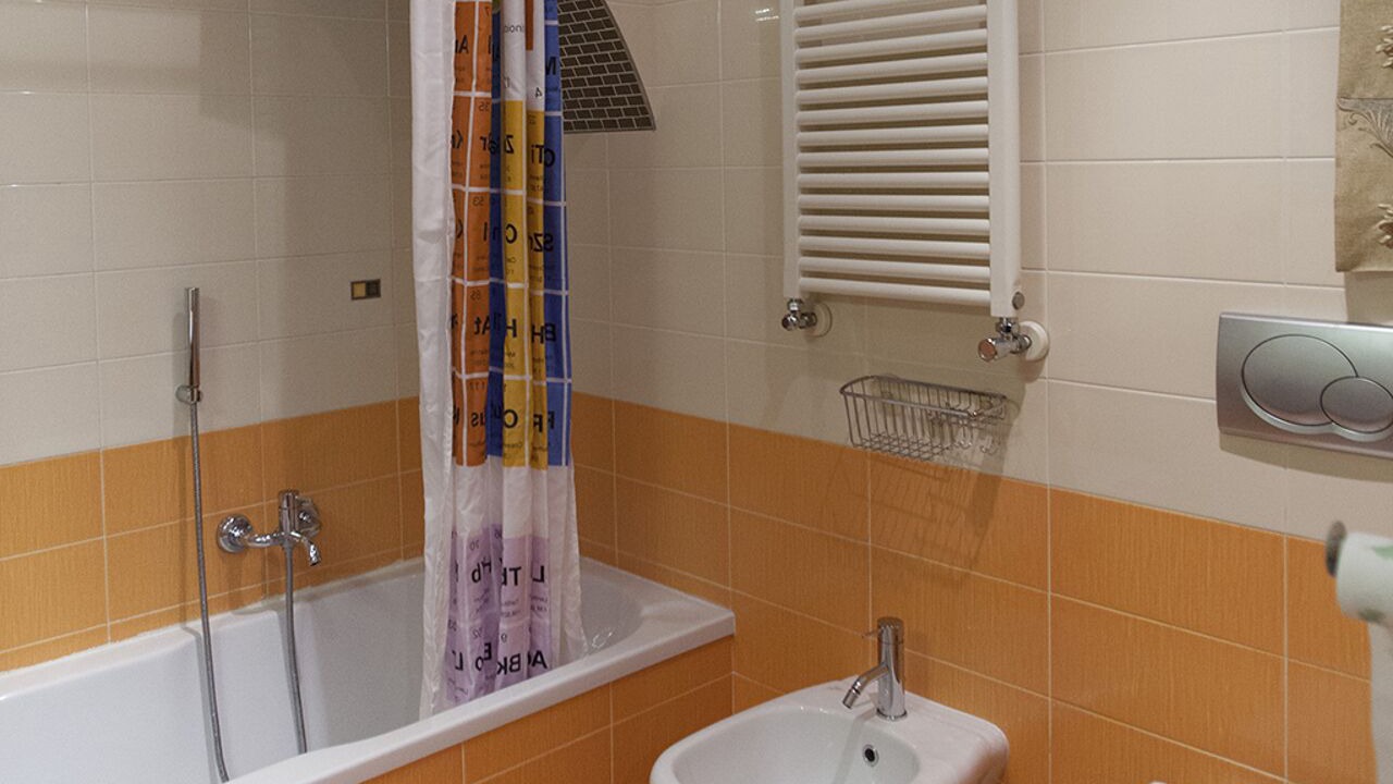 Photo of Bathroom in Historic Centre