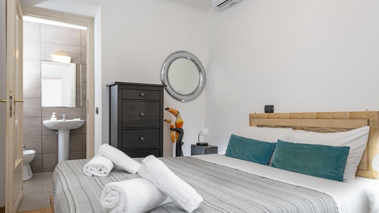 Photo of Bedroom in Rione VI Parione