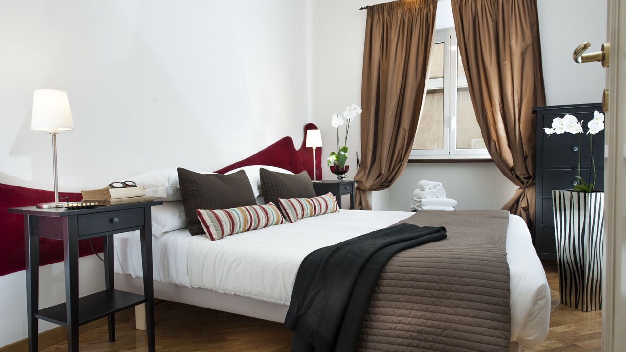 Photo of Bedroom in Rione VI Parione