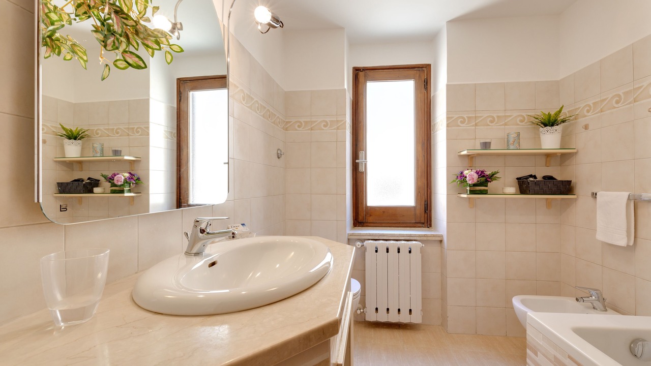 Photo of Bathroom in Rione III Colonna