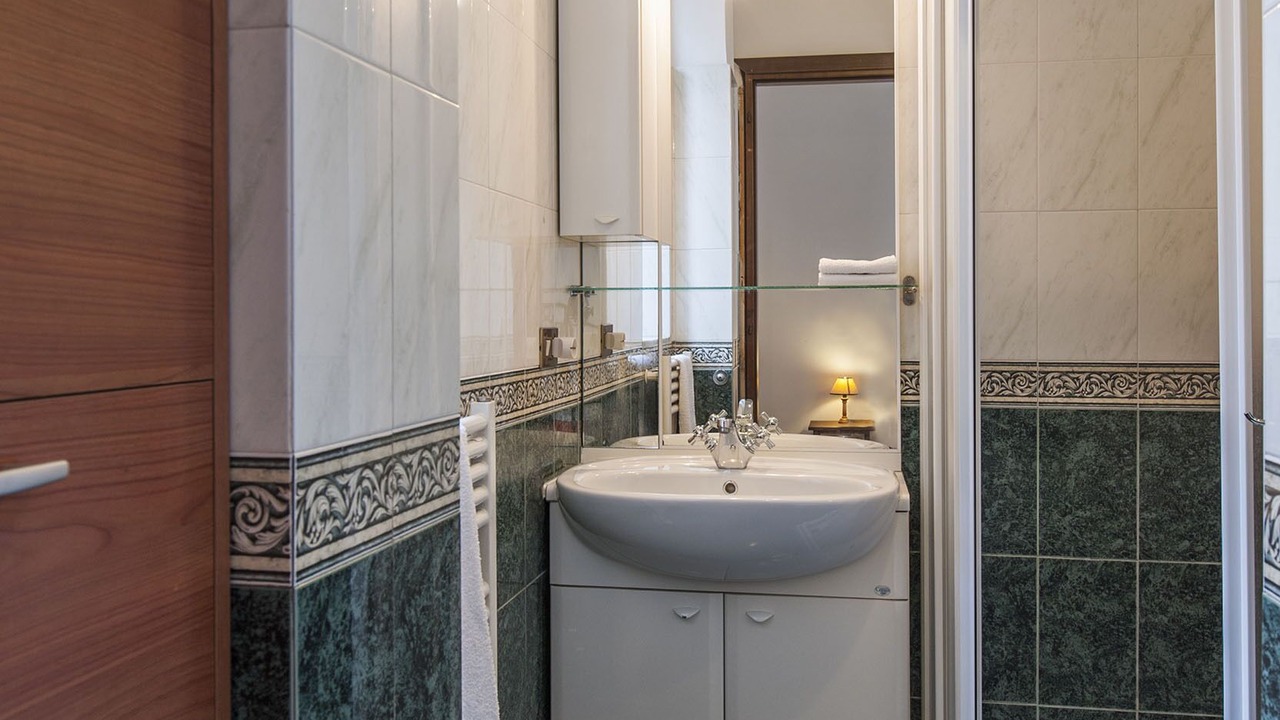 Photo of Bathroom in Rione XIV Borgo