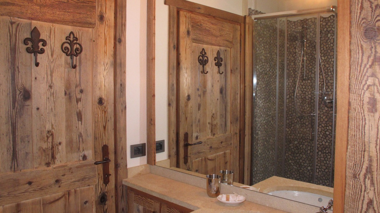 Photo of Bathroom in Cogne