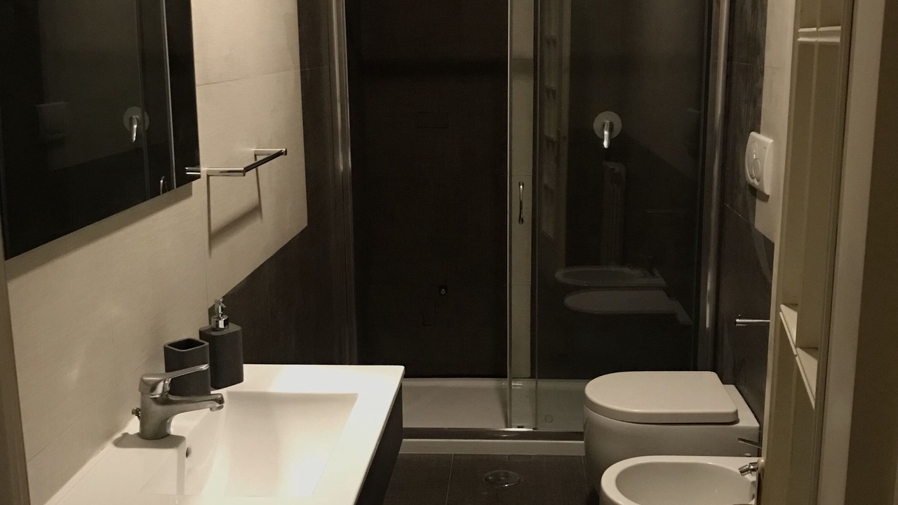 Photo of Bathroom in Rome City Centre
