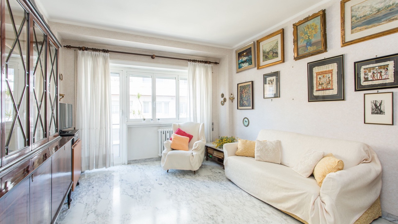 Photo of Livingroom in Vatican