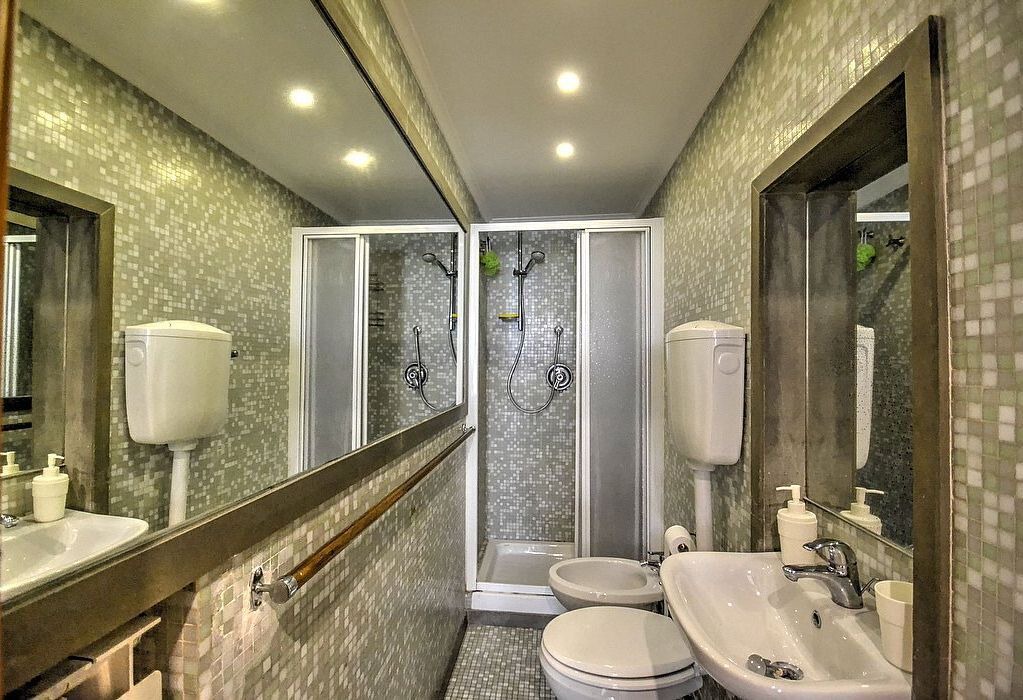 Photo of Bathroom in Bagnoli