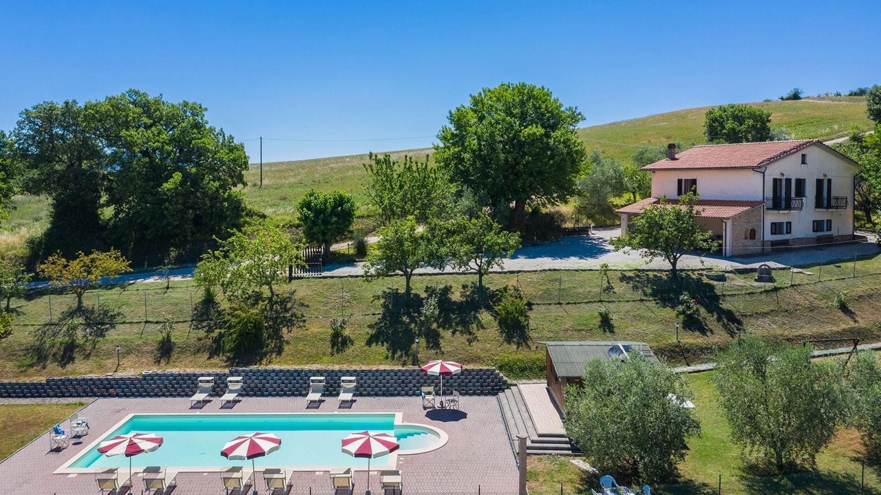 Photo of Outdoor in Pergola
