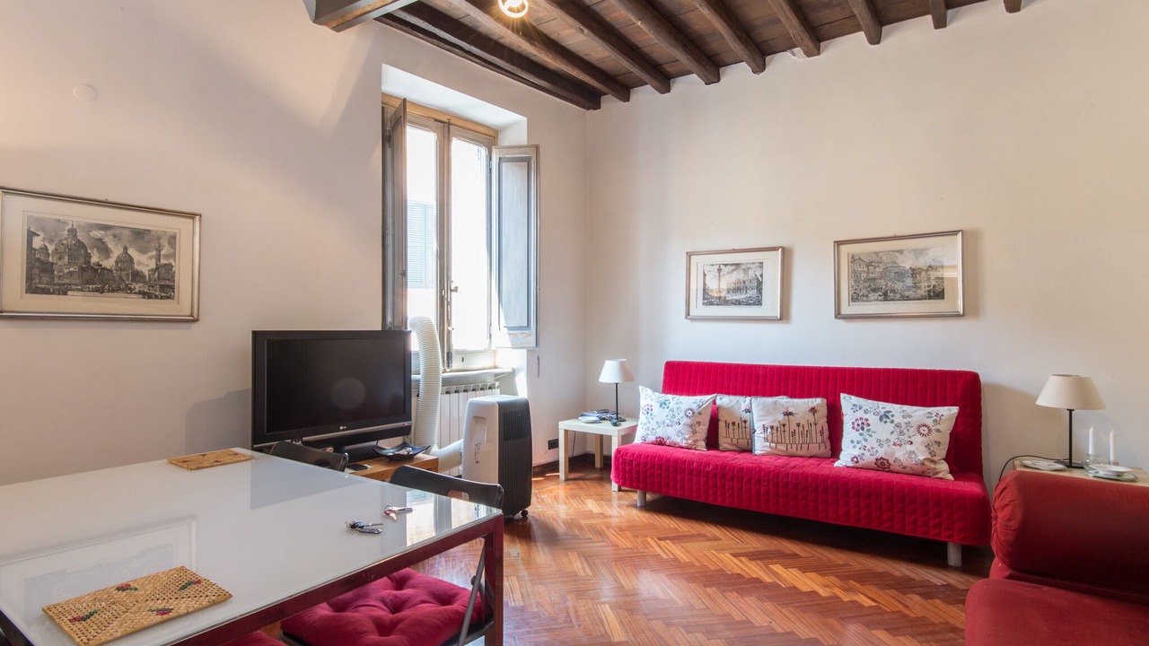 Photo of Livingroom in Rione VI Parione