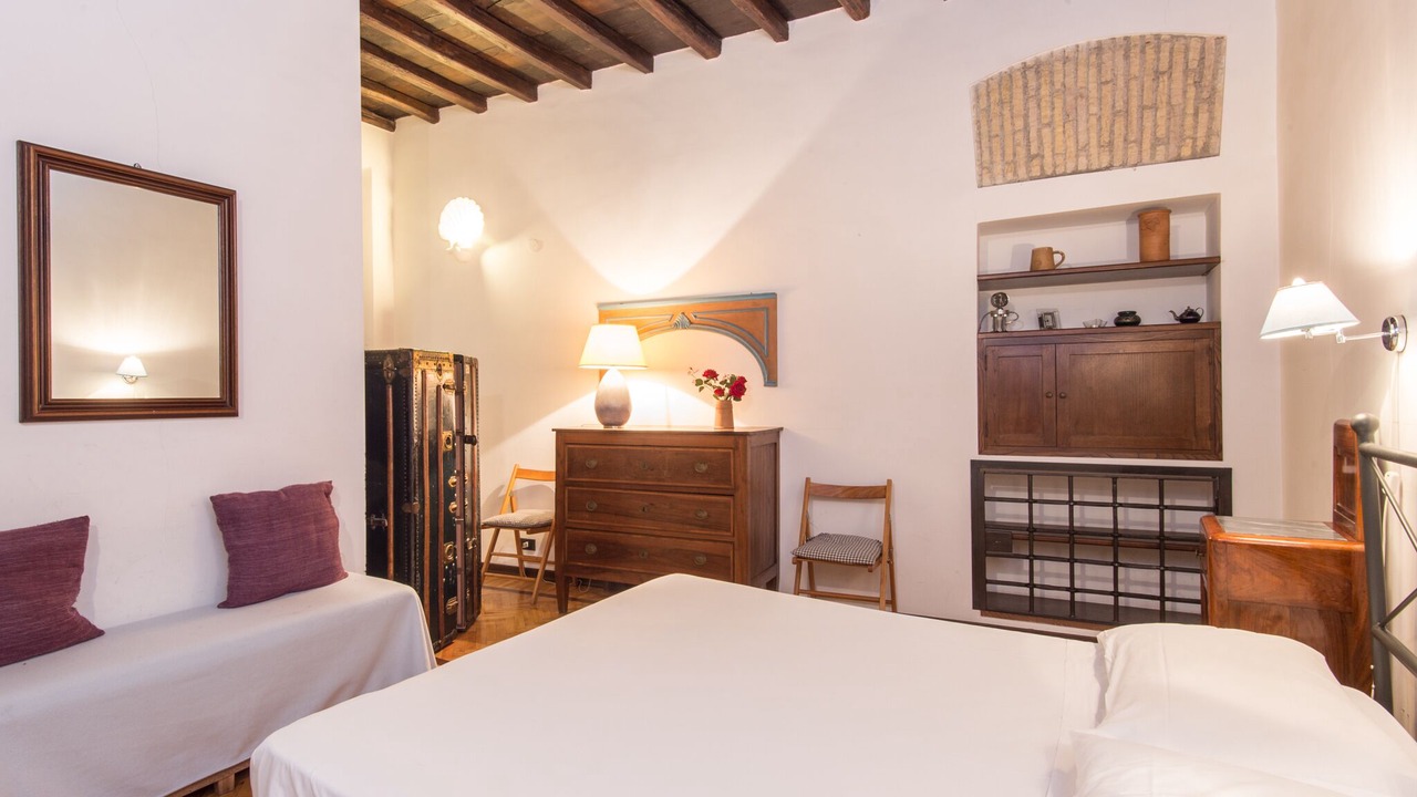Photo of Bedroom in Rione VI Parione