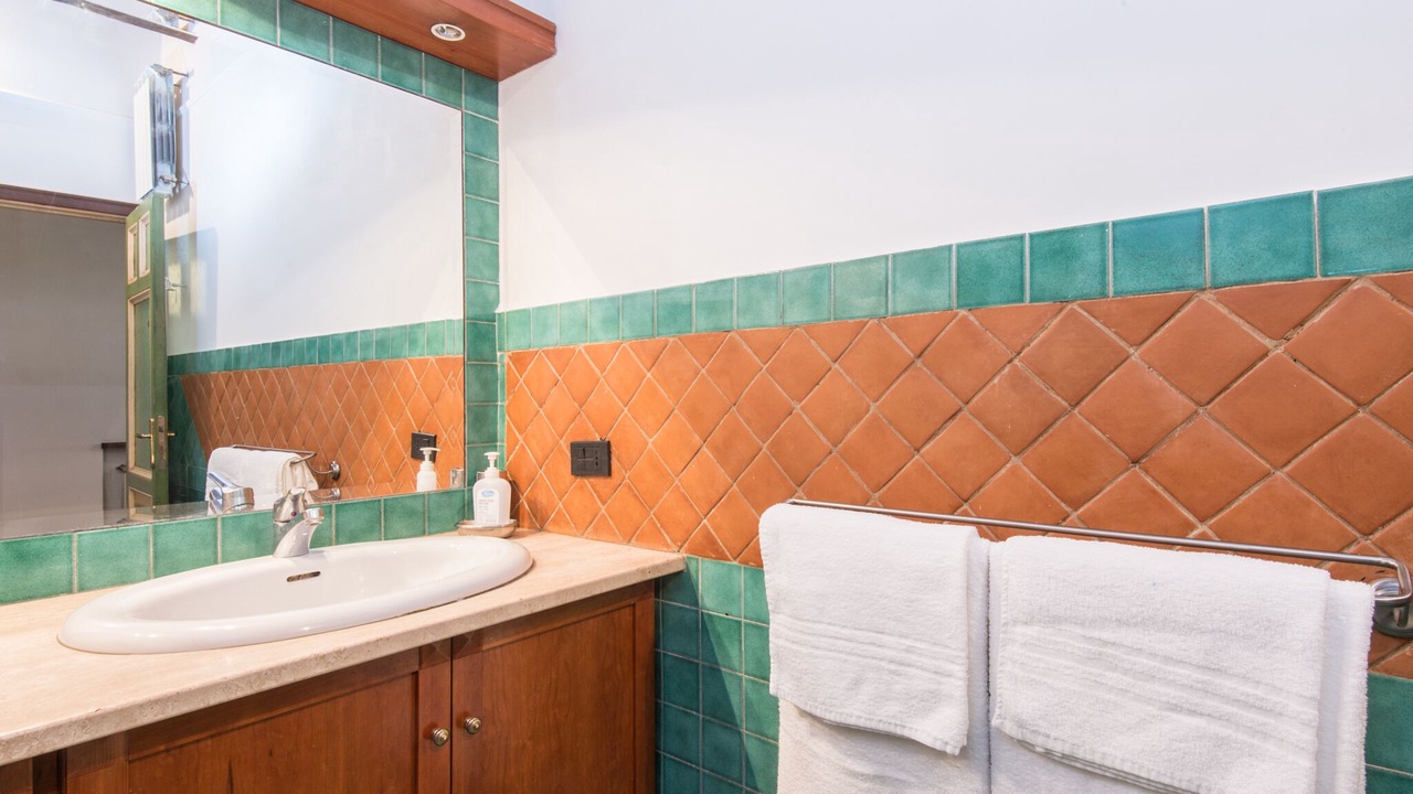 Photo of Bathroom in Rione VI Parione
