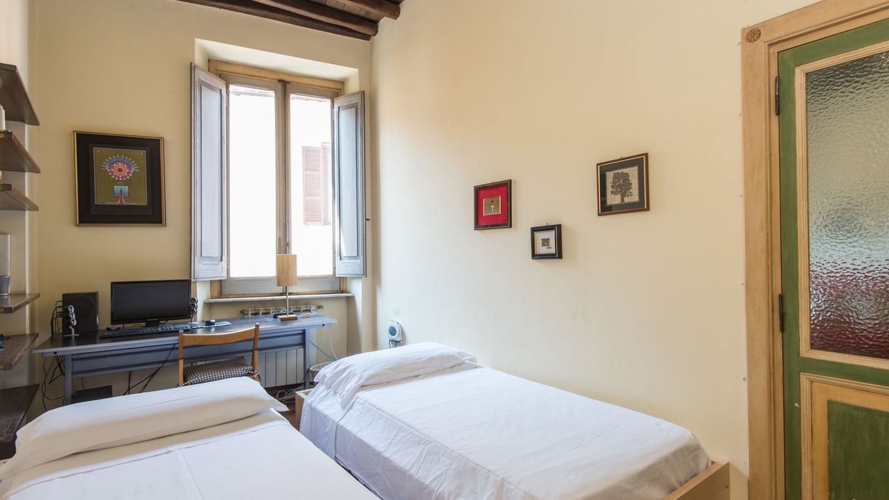 Photo of Bedroom in Rione VI Parione