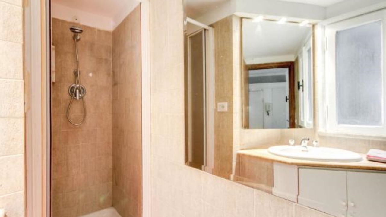 Photo of Bathroom in Rione VII Regola