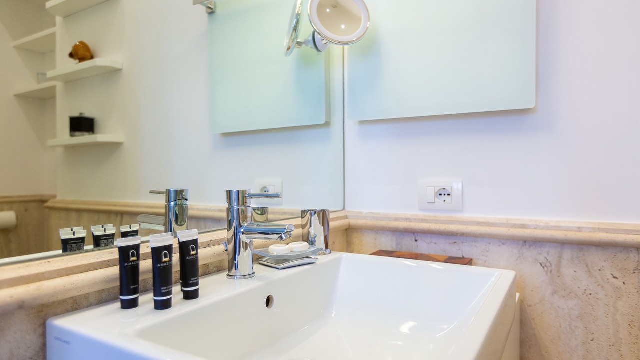 Photo of Bathroom in Rome City Centre