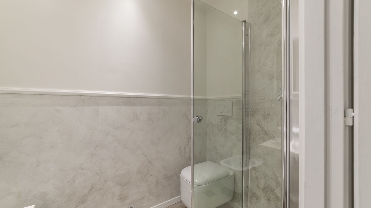 Photo of Bathroom in Rione VI Parione