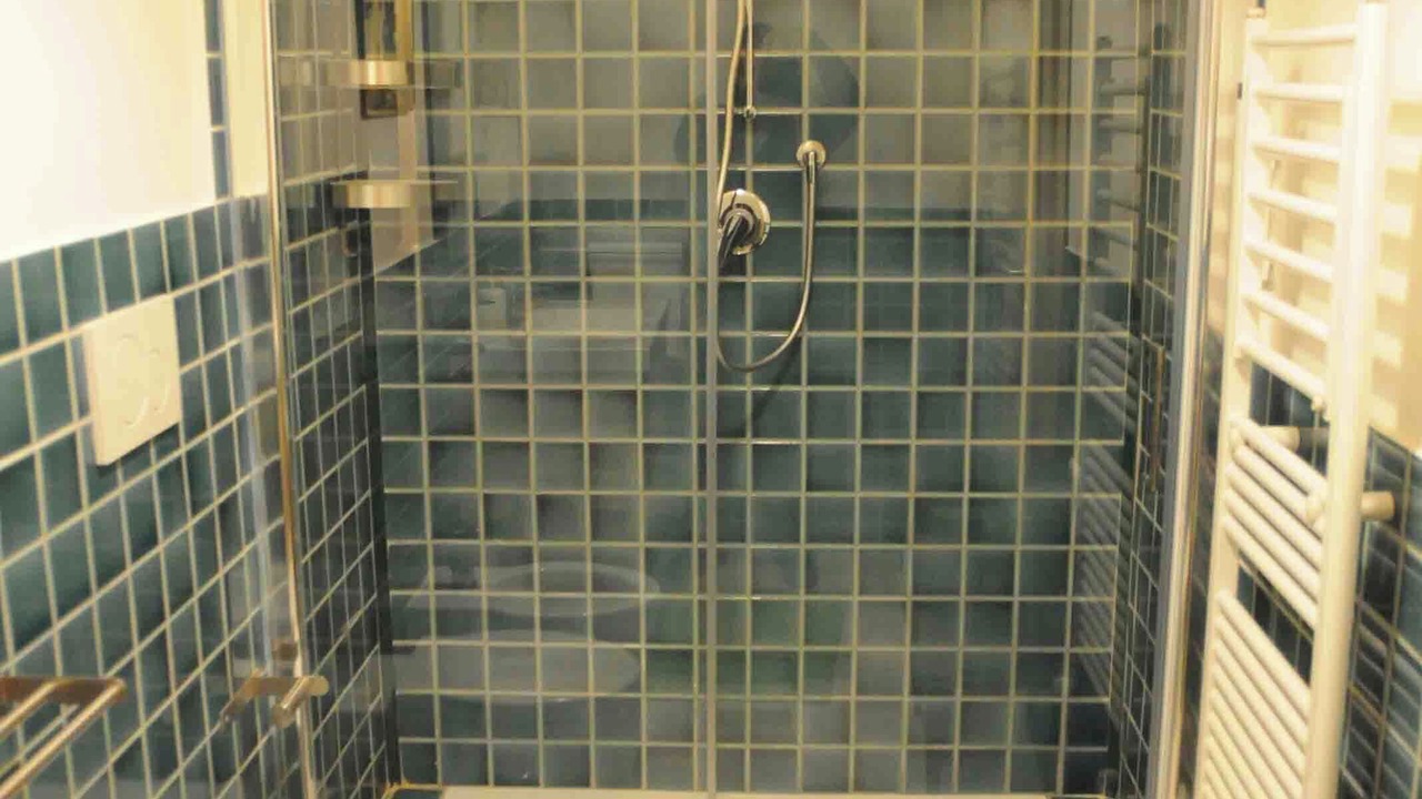 Photo of Bathroom in Naples City Centre