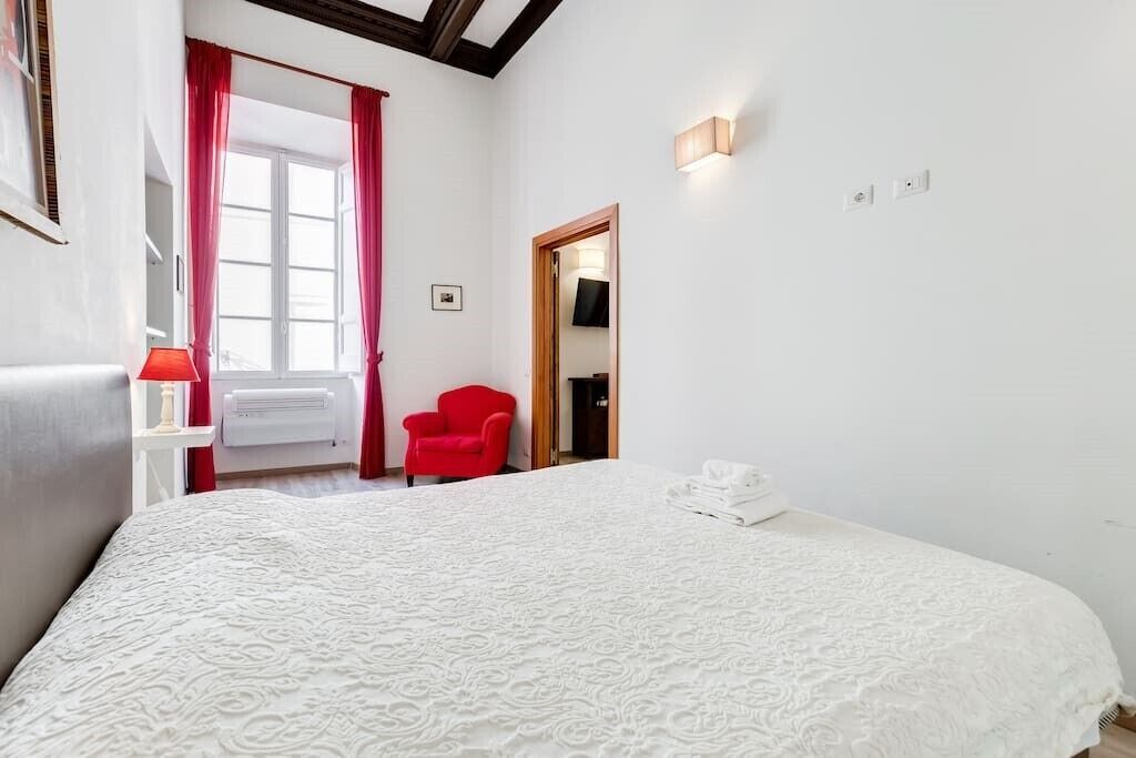 Photo of Bedroom in Rione IV Campo Marzio