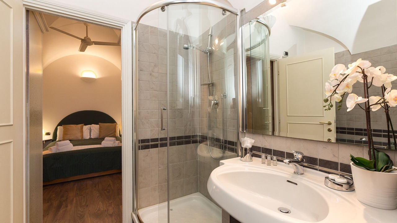 Photo of Bathroom in Repubblica