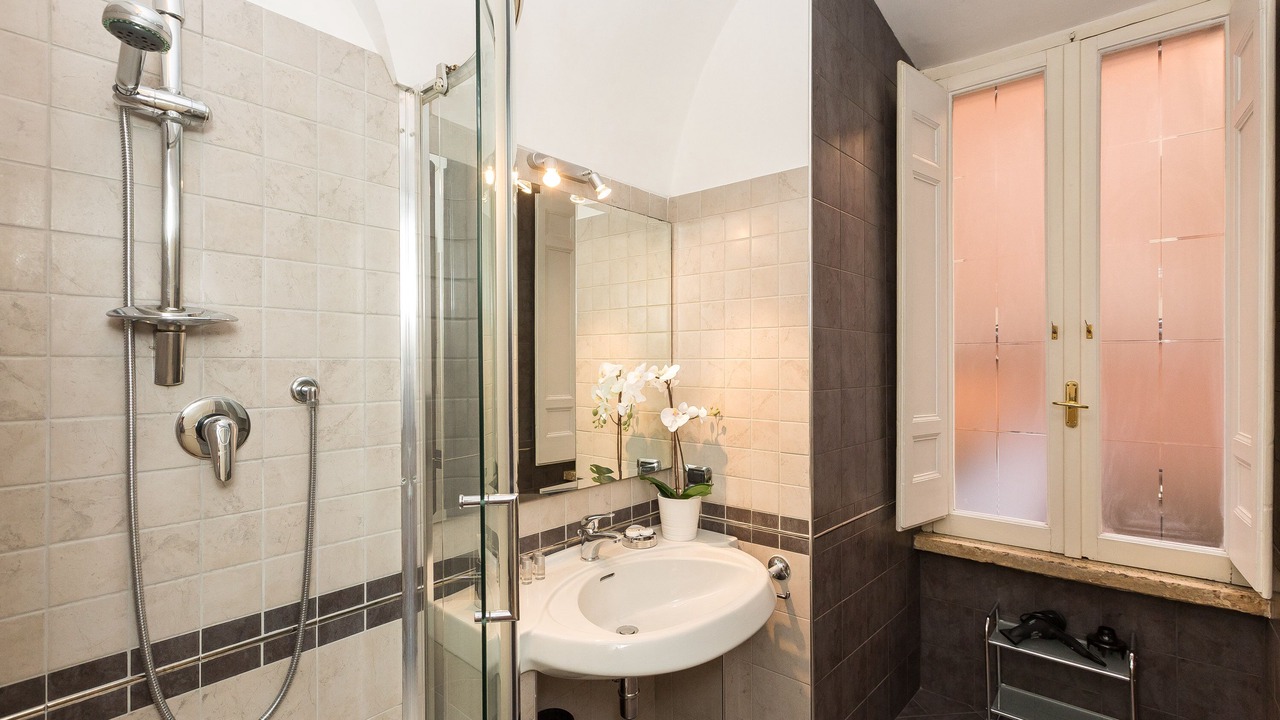 Photo of Bathroom in Repubblica