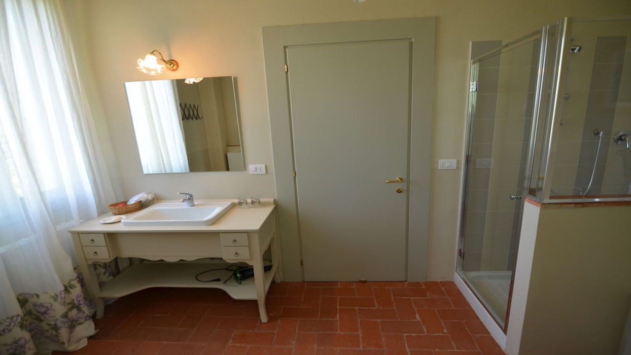 Photo of Bathroom in Imola