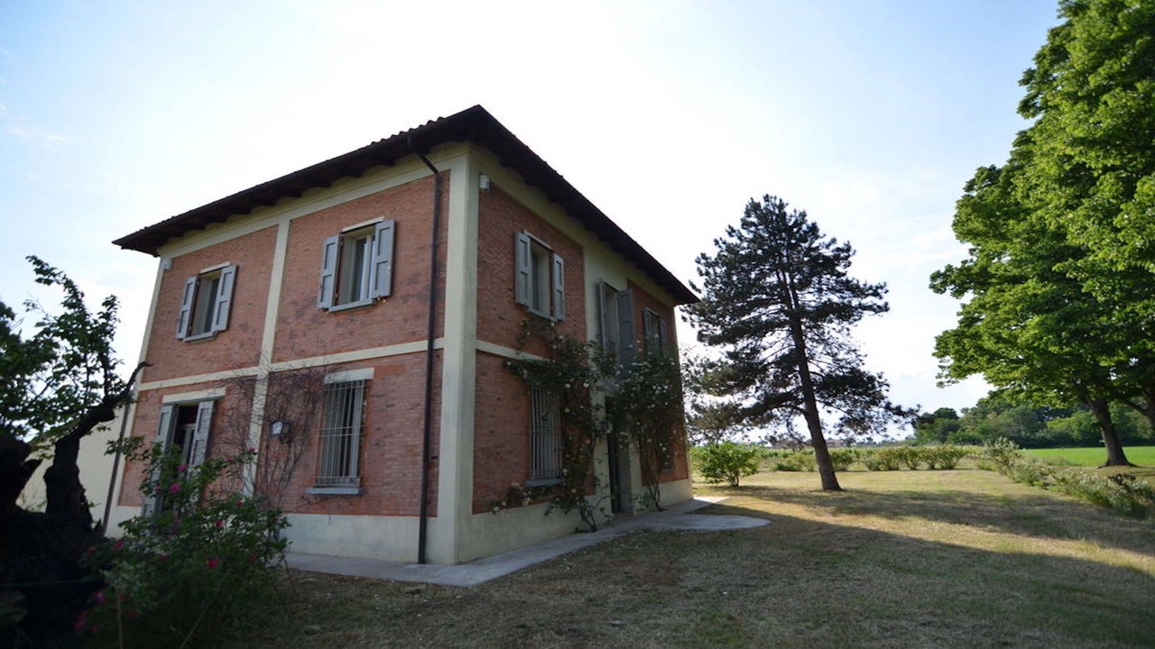 Photo of Outdoor in Imola