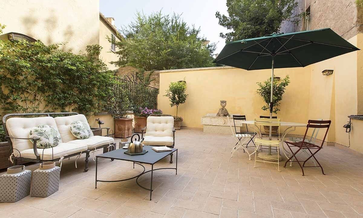 Photo of Outdoor in Roman Ghetto