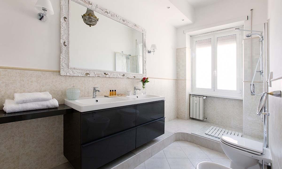 Photo of Bathroom in Trastevere