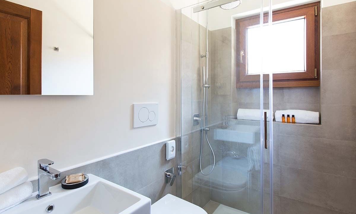 Photo of Bathroom in Rione VI Parione