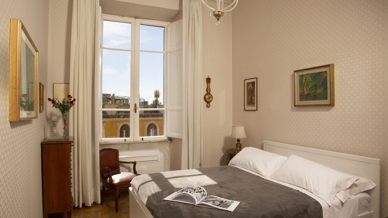 Photo of Bedroom in Monti