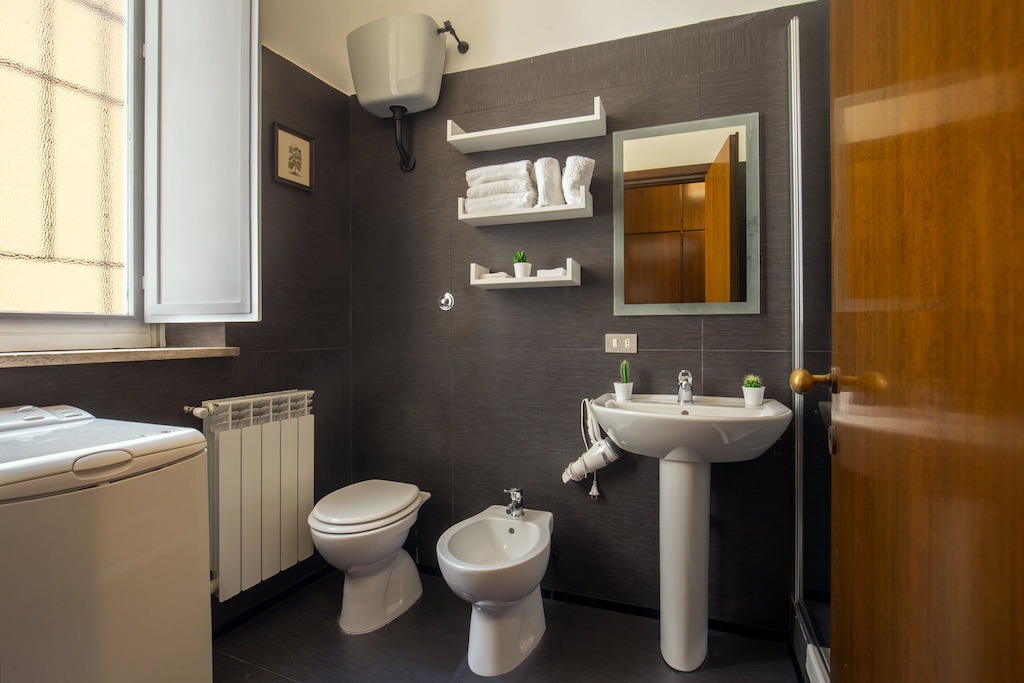 Photo of Bathroom in Rione IV Campo Marzio
