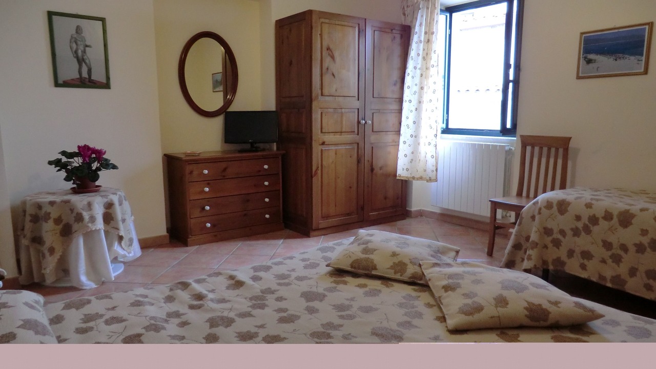 Photo of Bedroom in Nocera Terinese