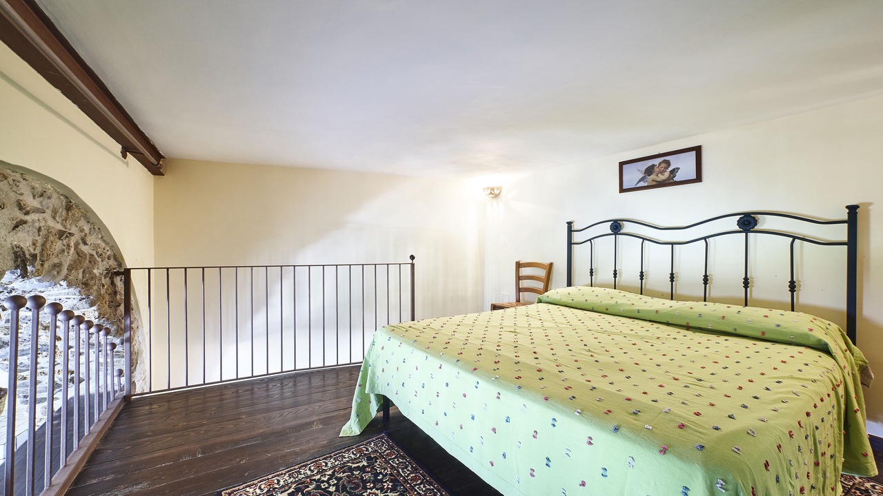 Photo of Bedroom in Casal Velino