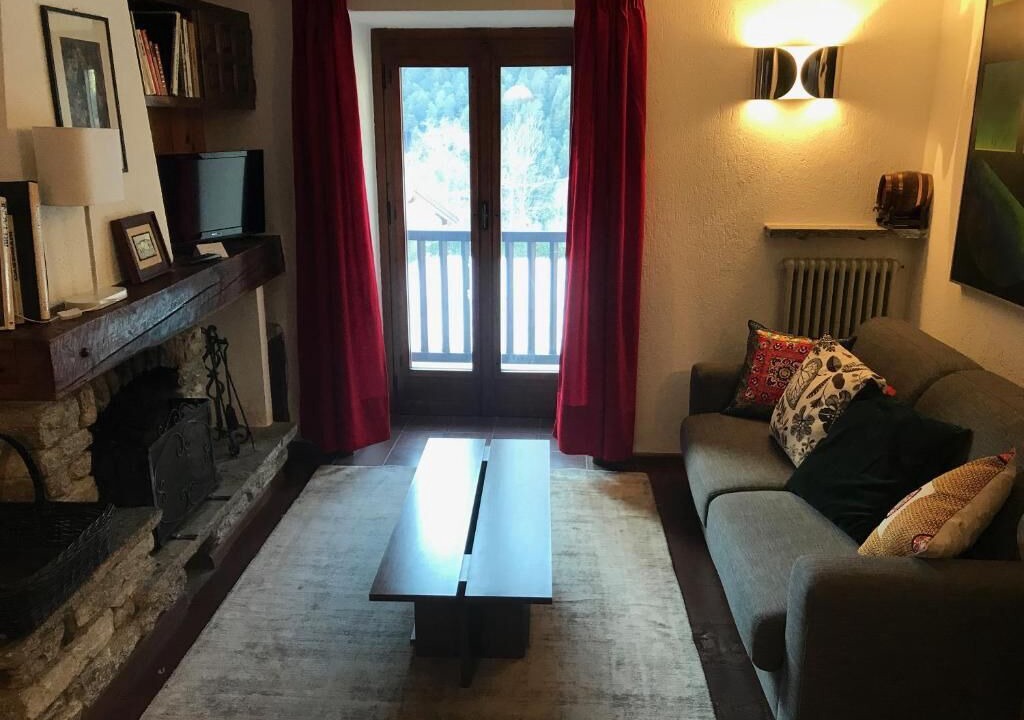 Photo of Livingroom in Pallusieux