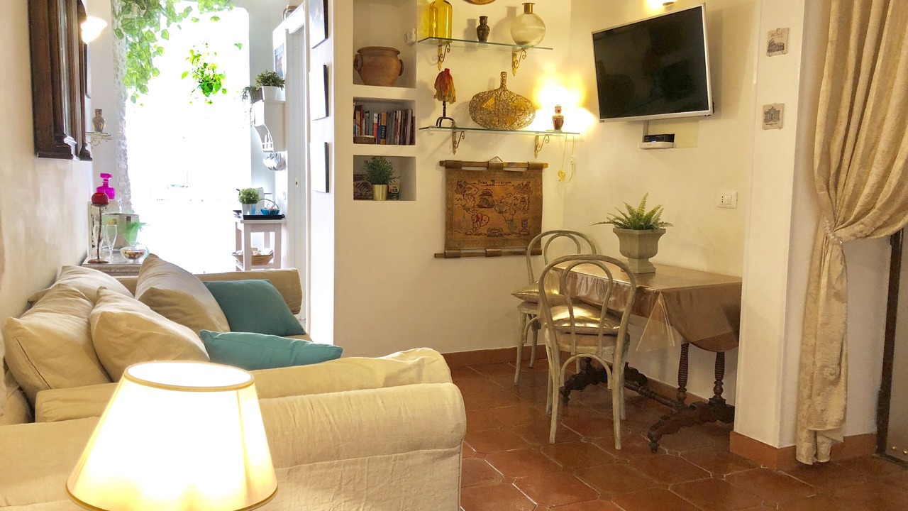 Photo of Livingroom in Rione II Trevi