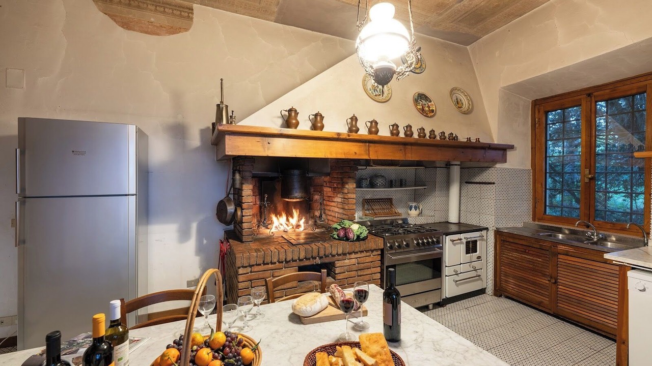 Photo of Kitchen in Montecatini Val di Cecina