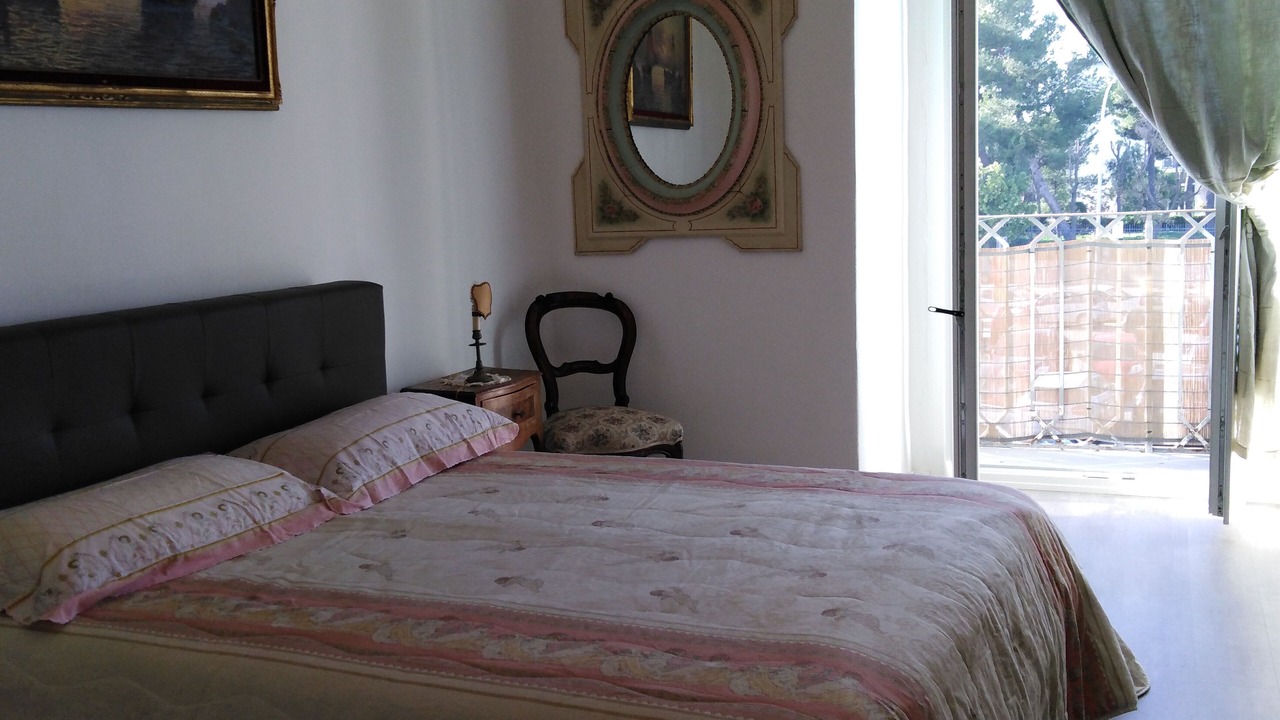 Photo of Bedroom in Old Town