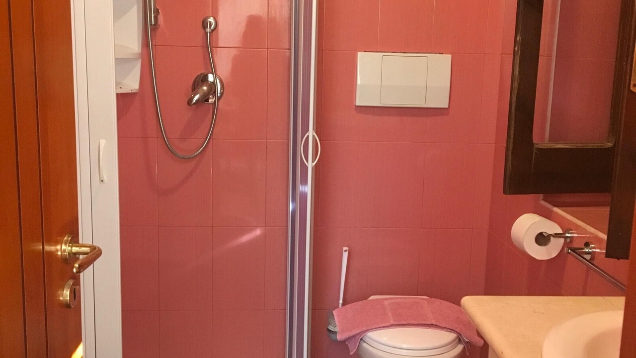 Photo of Bathroom in Defensola