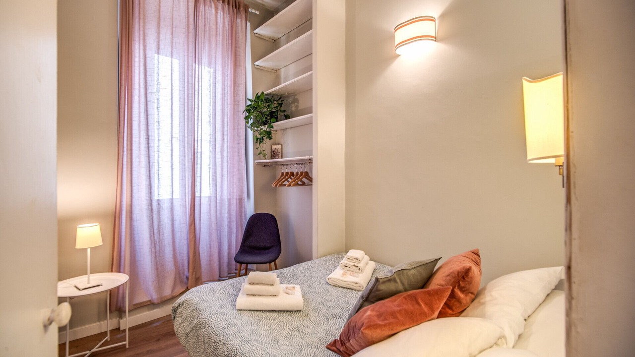 Photo of Bedroom in Rione VI Parione
