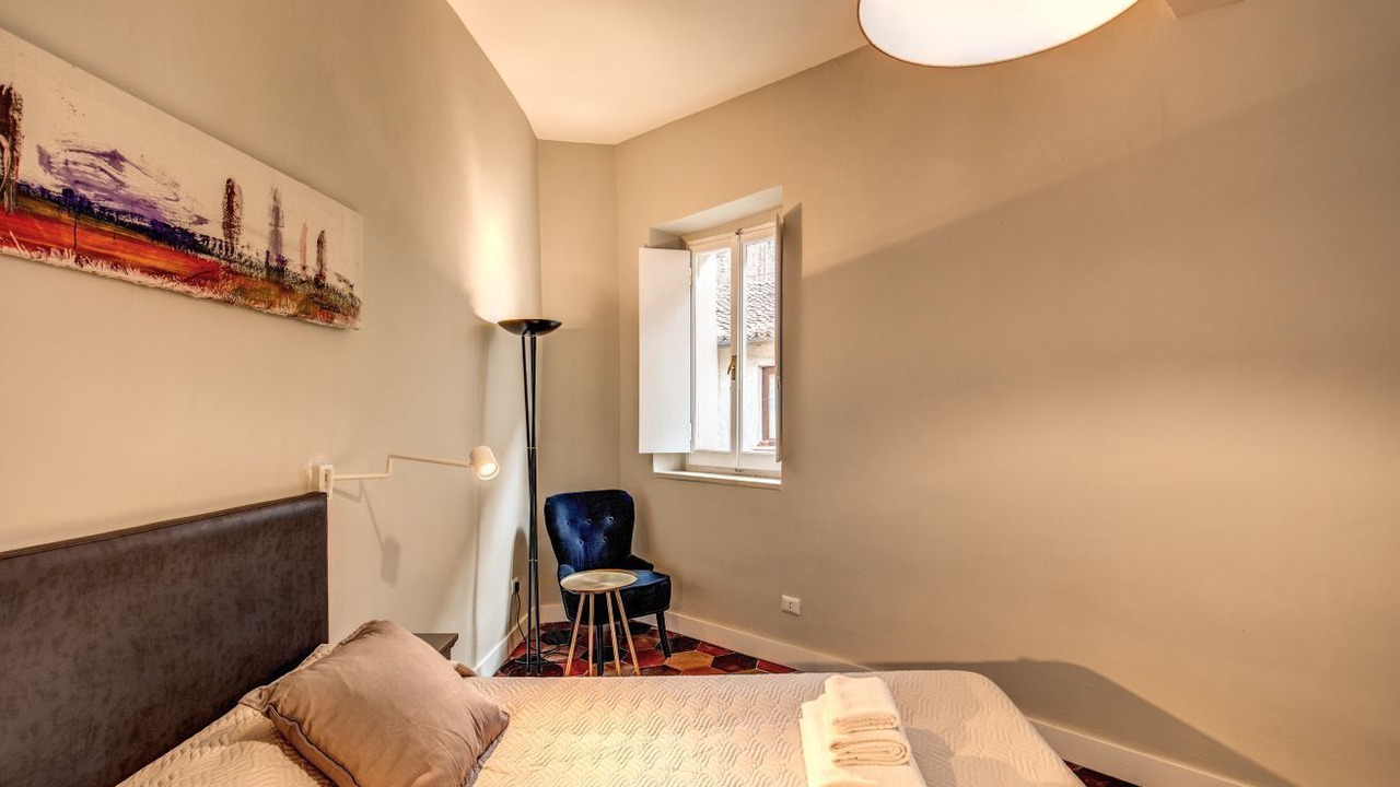Photo of Bedroom in Rione VI Parione