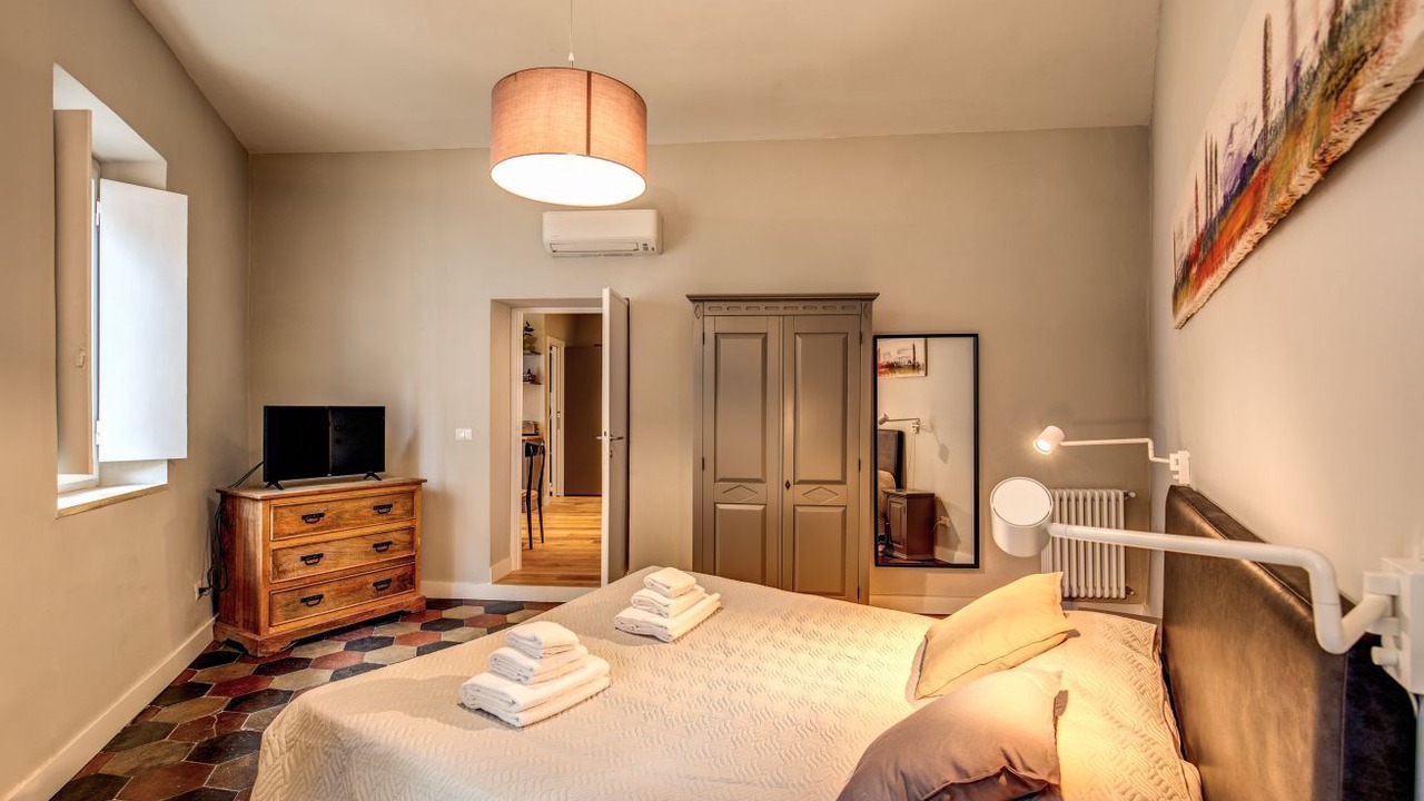 Photo of Bedroom in Rione VI Parione