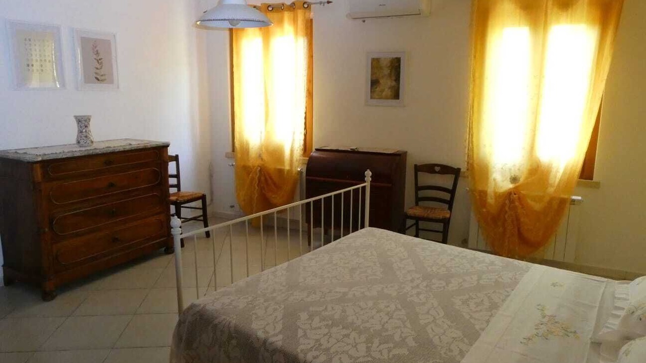 Photo of Bedroom in Castiglione a Casauria