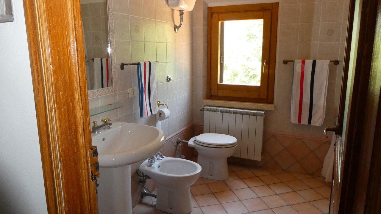Photo of Bathroom in Castiglione a Casauria