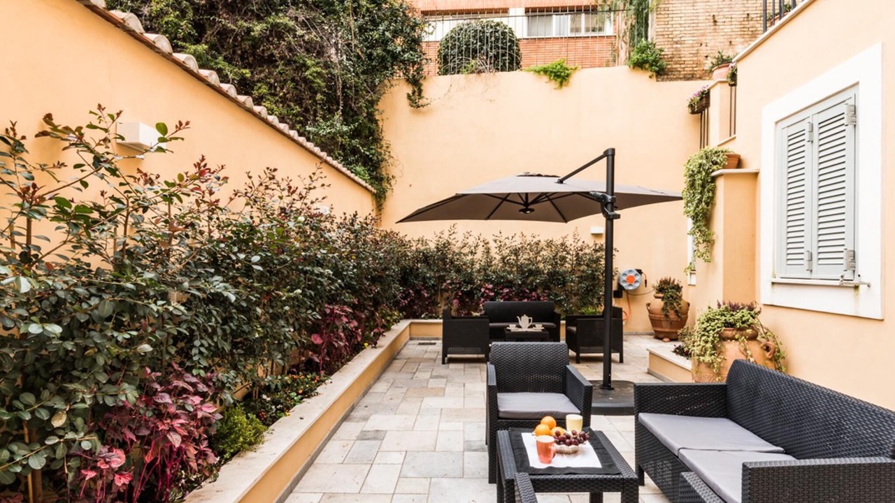 Photo of Patio Balcony in Monti