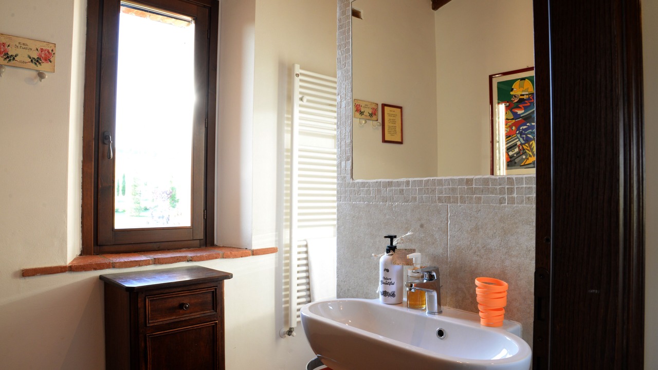 Photo of Bathroom in Paciano